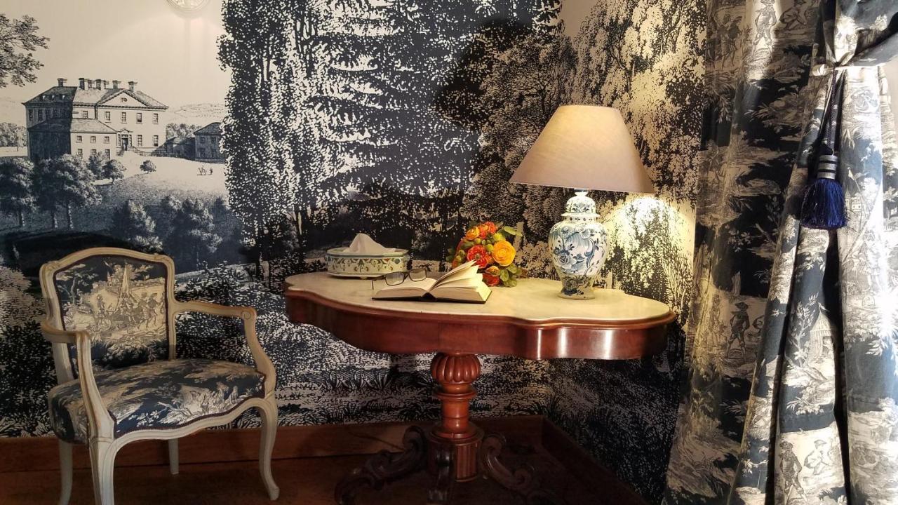 Logis Les Remparts Bed & Breakfast บาเยอ ภายนอก รูปภาพ